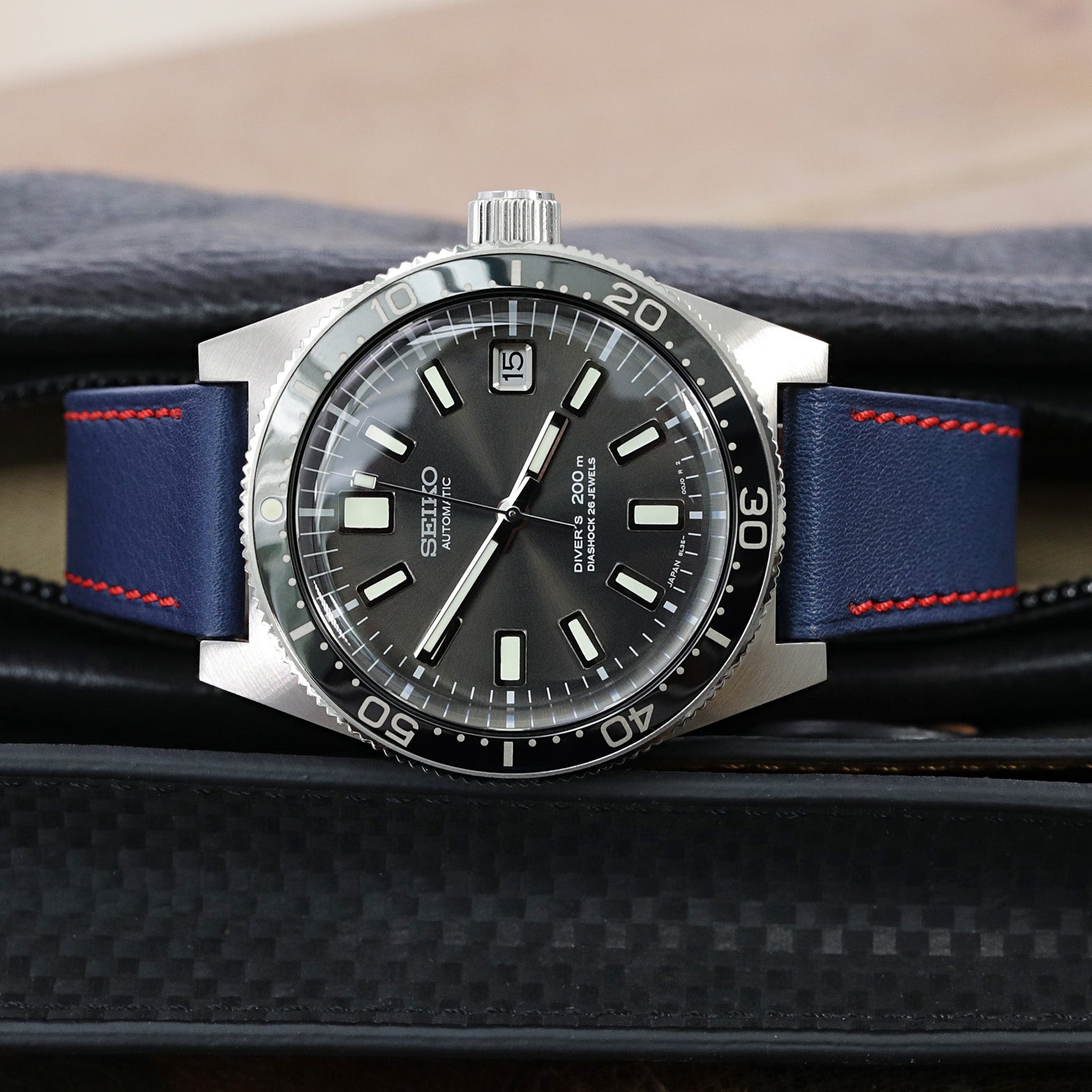 The Odd & Awesome 19mm Watch Lug Width Size