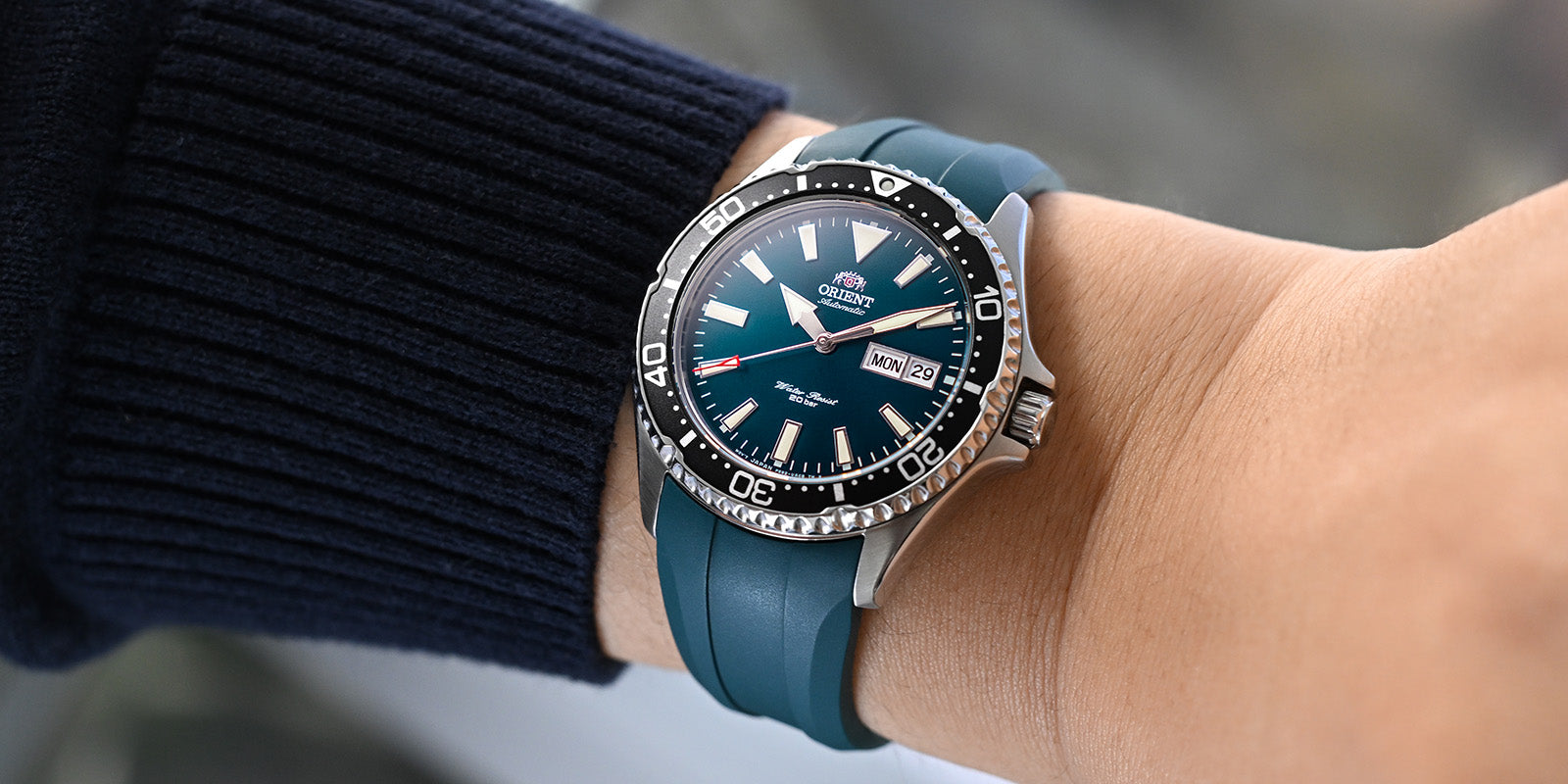 Quick Release Rubber Customized Curved