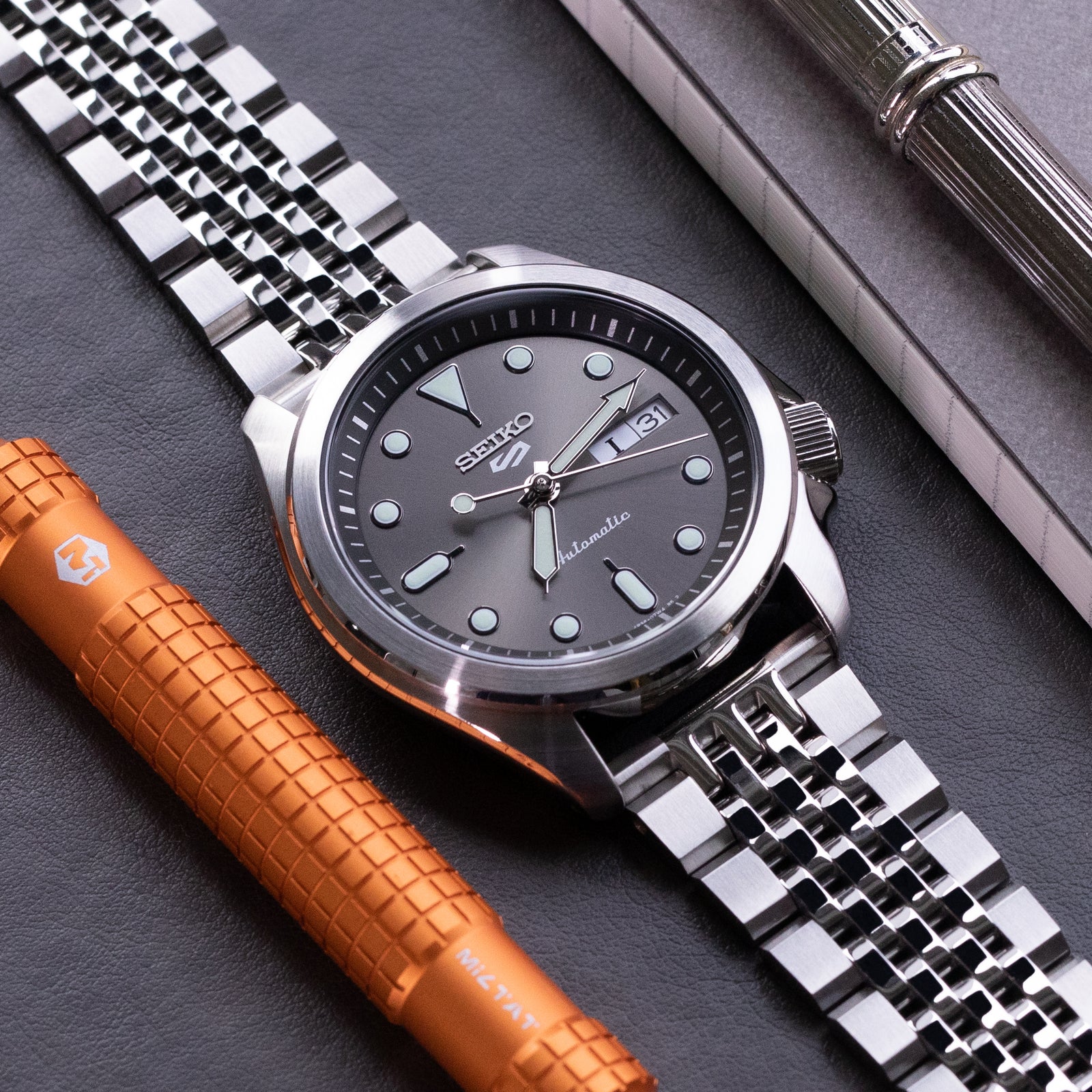 Asteroid Stainless Steel Quick Release Bracelet in 19mm 20mm Straight End