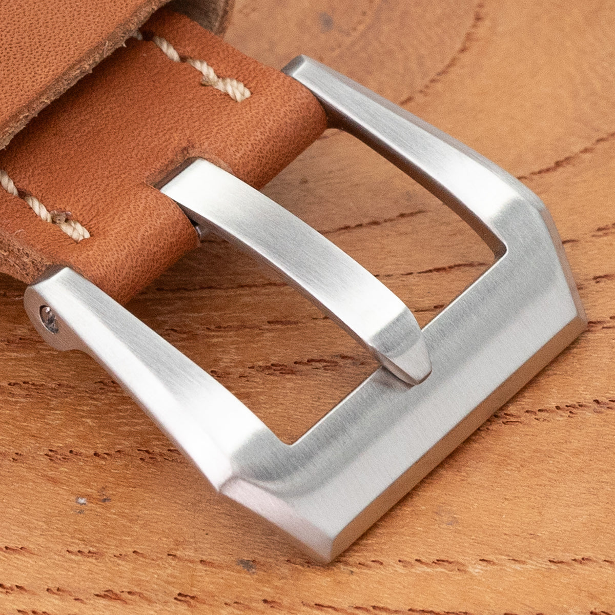 20mm, 22mm or 24mm High Quality 316L Stainless Steel Screw type Bevel PV 4mm Tongue Buckle, Brushed finish