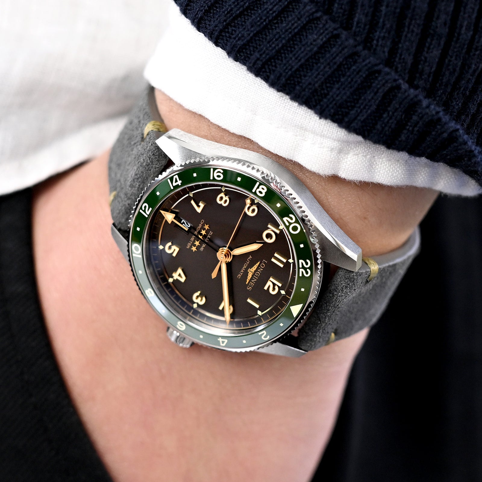 22mm Graues Schnellwechsel-Uhrenarmband aus italienischem Wildleder, Militärgrün St.