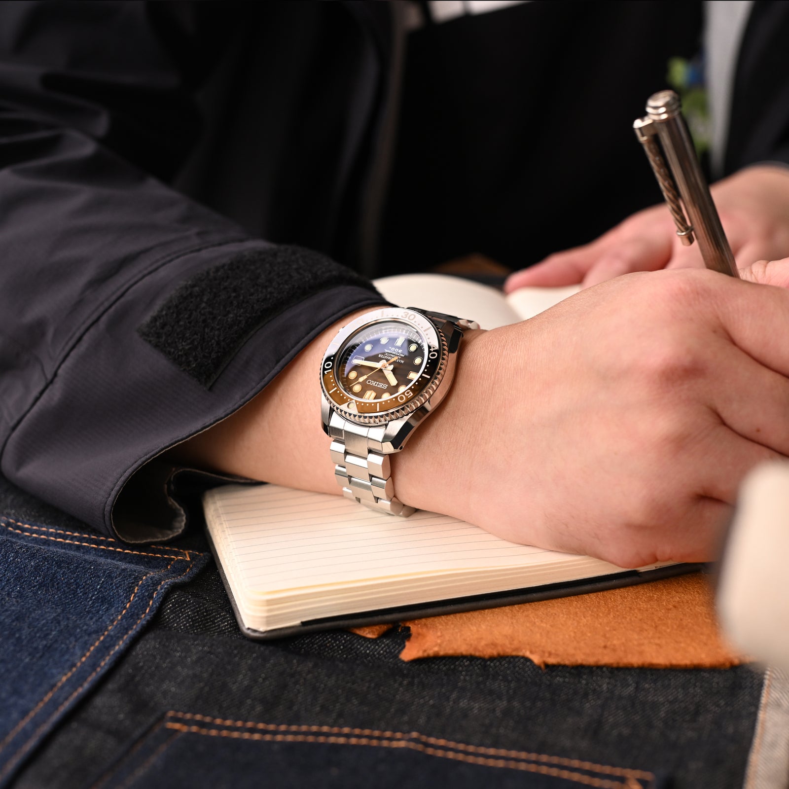 20mm Hexad Watch Band for Seiko MM300 Prospex Marinemaster SBDX001, 316L Stainless Steel V-Clasp Button Double Lock Strapcode Watch Bands