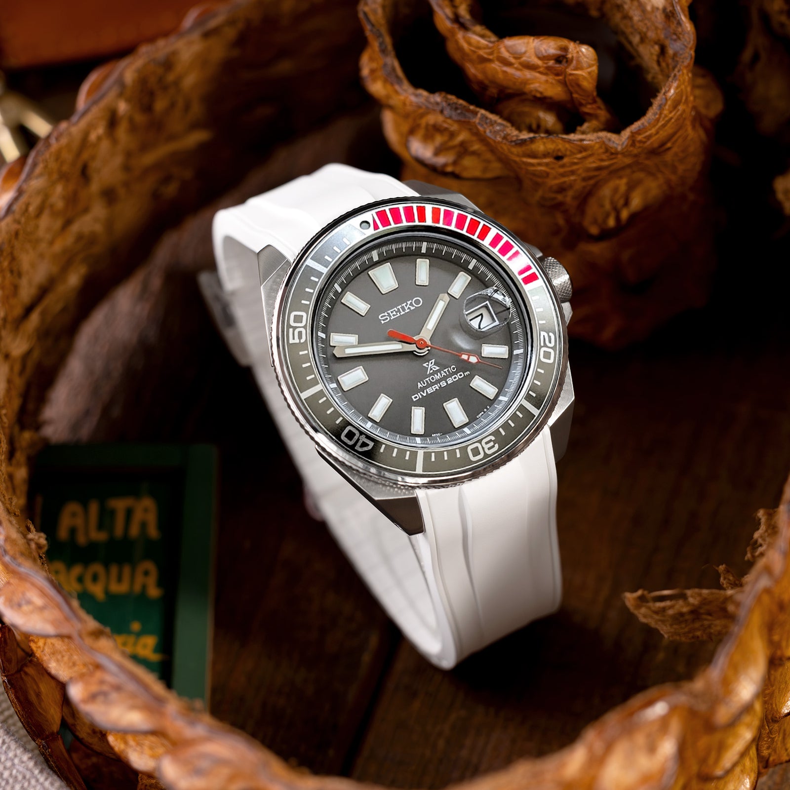 StrapXPro - SRX1A Vulcanized Rubber Strap for Seiko Samruai, King Samruai, White Strapcode watch bands