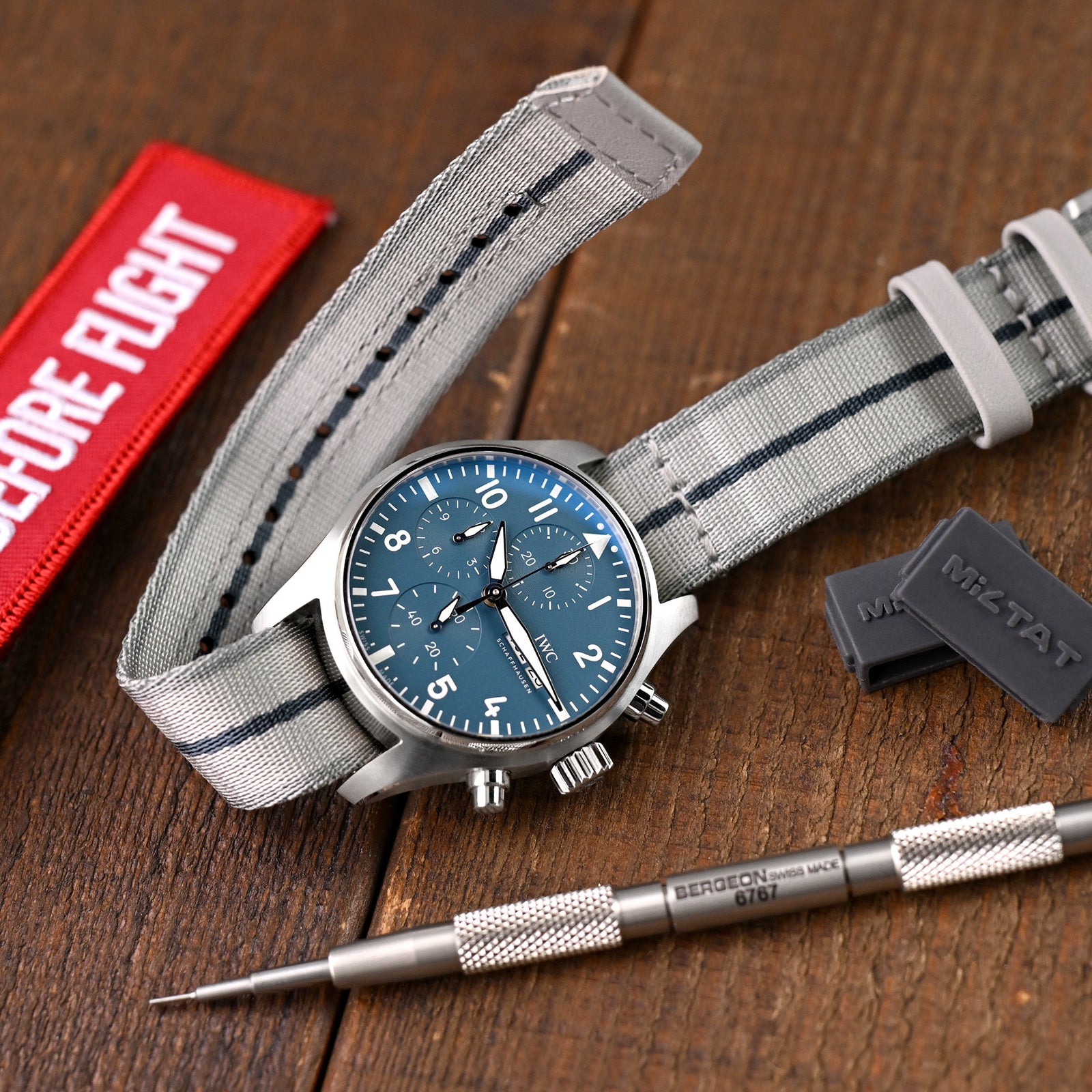 20mm oder 22mm Das M-22 B Armband von HAVESTON Straps