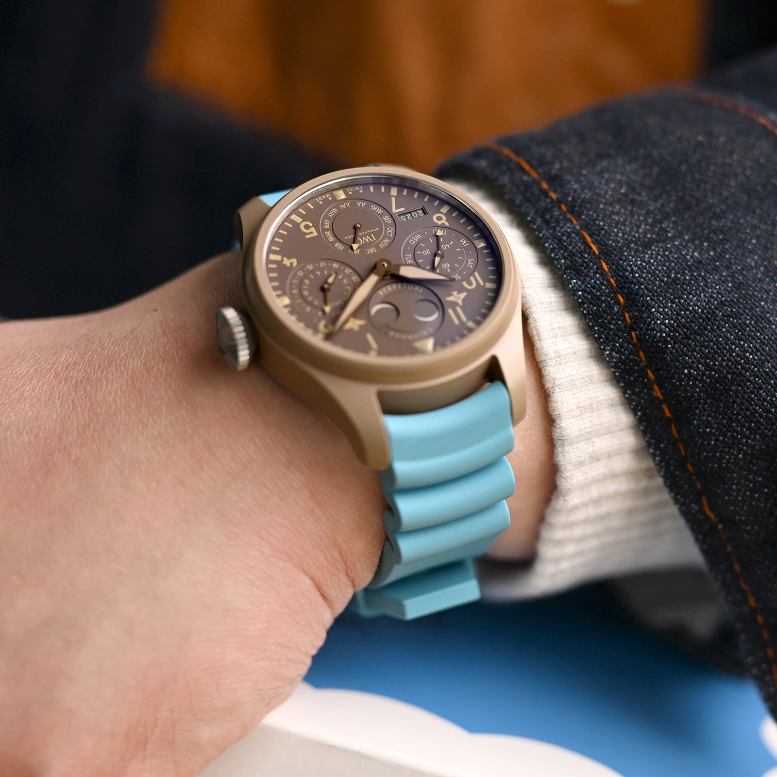 Q.R. Firewave Resilient Curved End FKM rubber Watch Strap, Sky Blue 22mm Strapcode watch bands