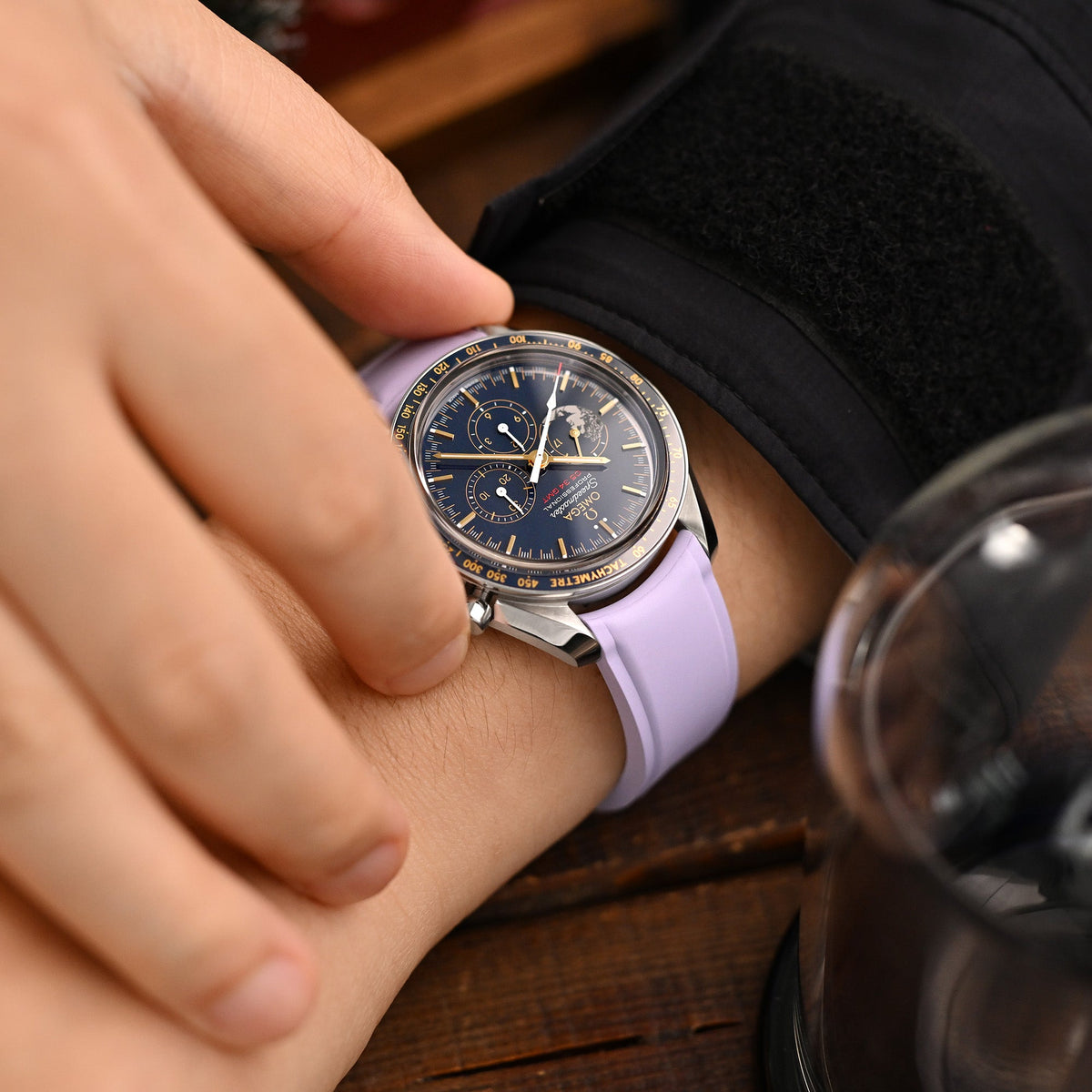 OMEGA Speedmaster Moonwatch Apollo XVII 311.30.42.30.03.001 Strapcode Watch Bands