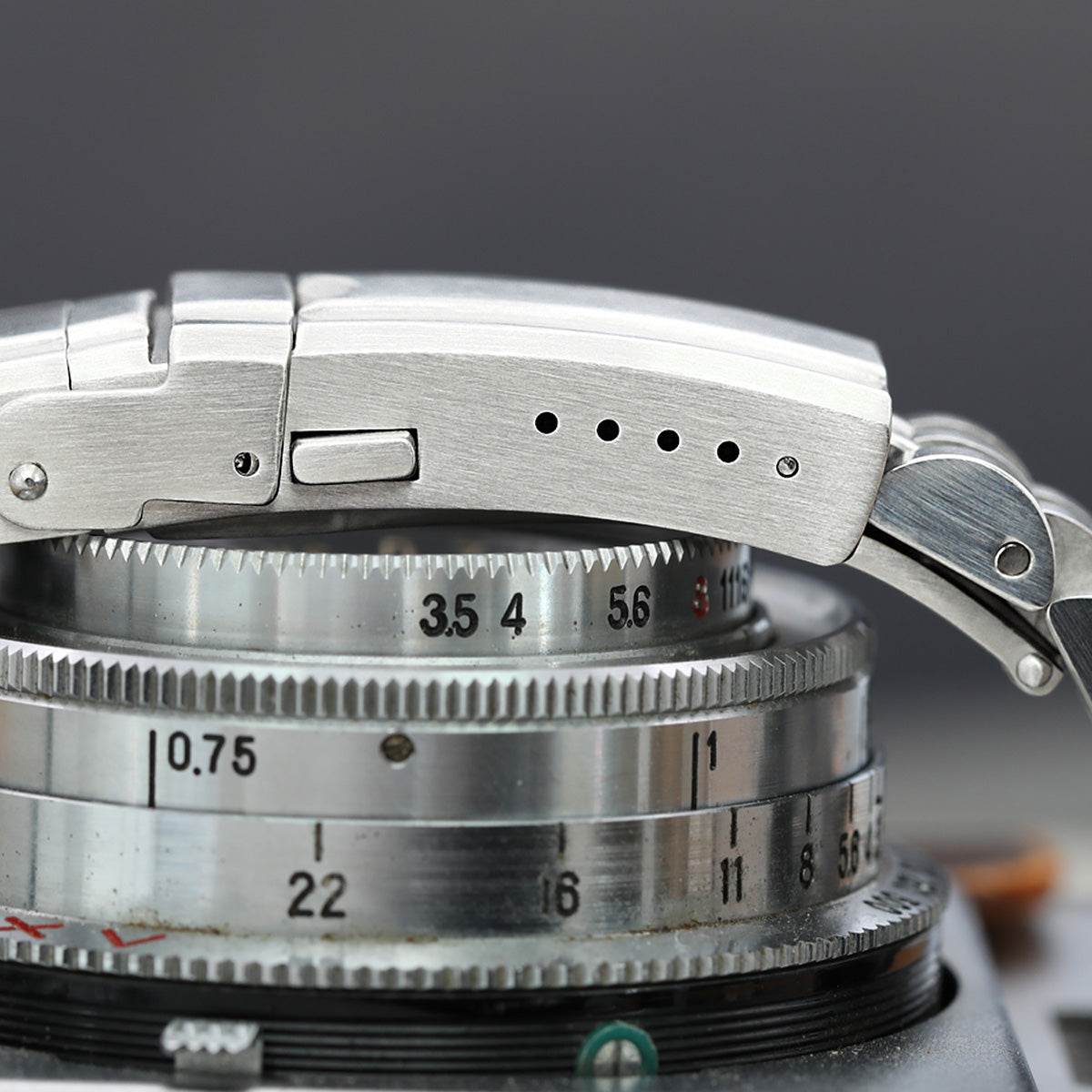 16mm 18mm or 20mm Solid 316L Stainless Steel Double Locks Turning Clasp Button Control Brushed &amp; Polished center Strapcode Buckles